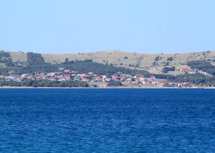 With Parking Space - 22542 Апартаменты Вир